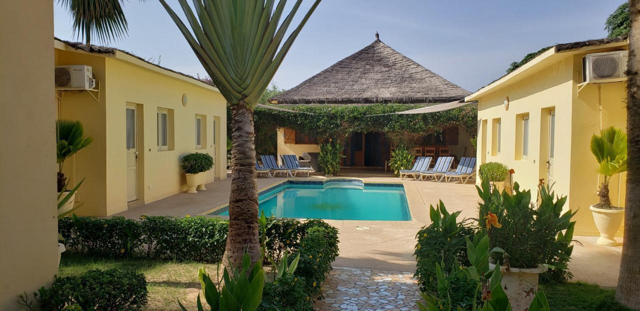 Villa Au Soleil Saly Portudal Eksteriør billede
