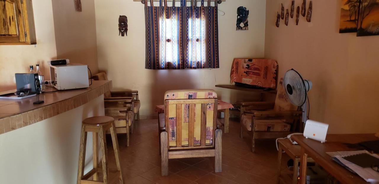 Villa Au Soleil Saly Portudal Eksteriør billede